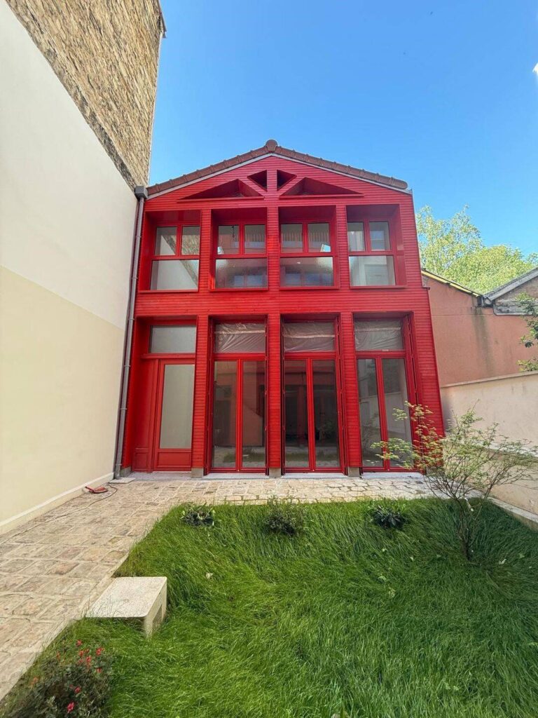 Maison triplex 4 pièces jardin Paris 20 Gambetta neuf 2026